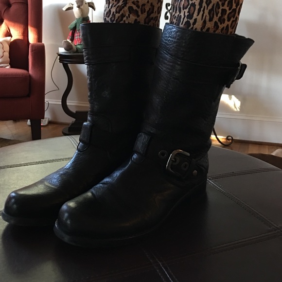 stuart weitzman moto boots